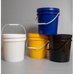 10 Litre Plastic Bucket with Lid